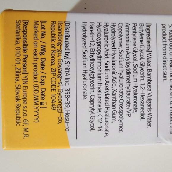 Rare 12GRABS Octuple Hyaluron Moist Essence 50ml Exp 2026 - Picture 10 of 13